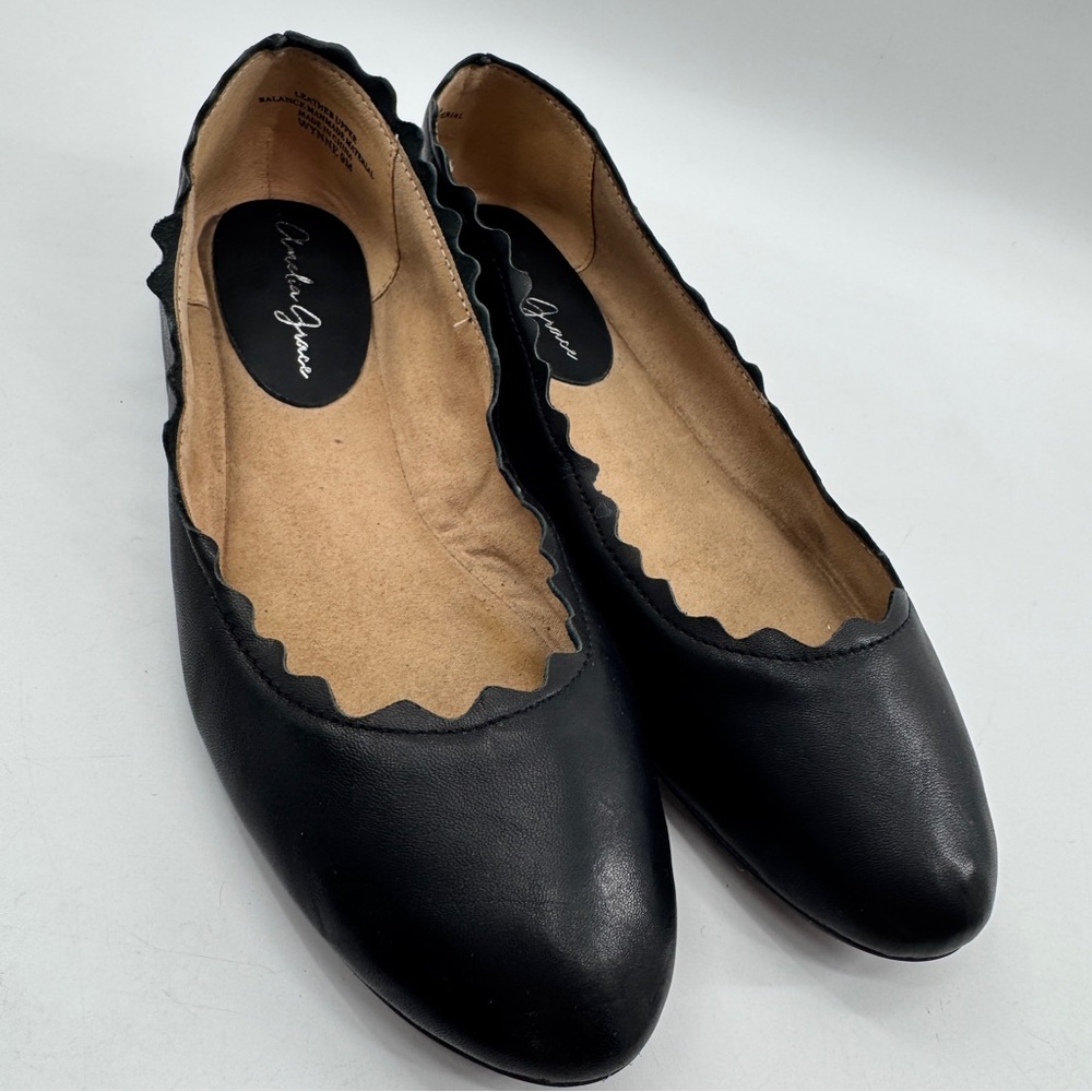 Amelia Grace‎ Ballet Flats Black Sz 9 Leather Scalloped Cushioned